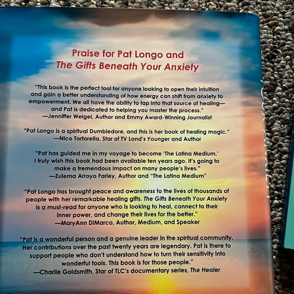 🆕“Goodbye Anxiety” Guided Journal and “The Gifts Beneath your Anxiety” Book - Picture 2 of 3